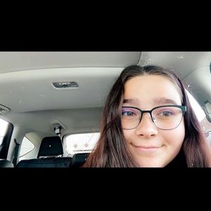 Meet your Posher, Sophia